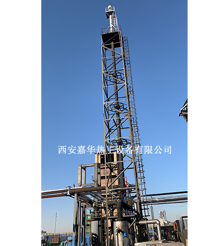 焦化廠進行的焦爐凈煤氣吊裝中